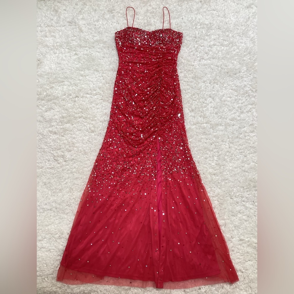 Coral Caché Sequin Spaghetti-Strap Evening Gown 8